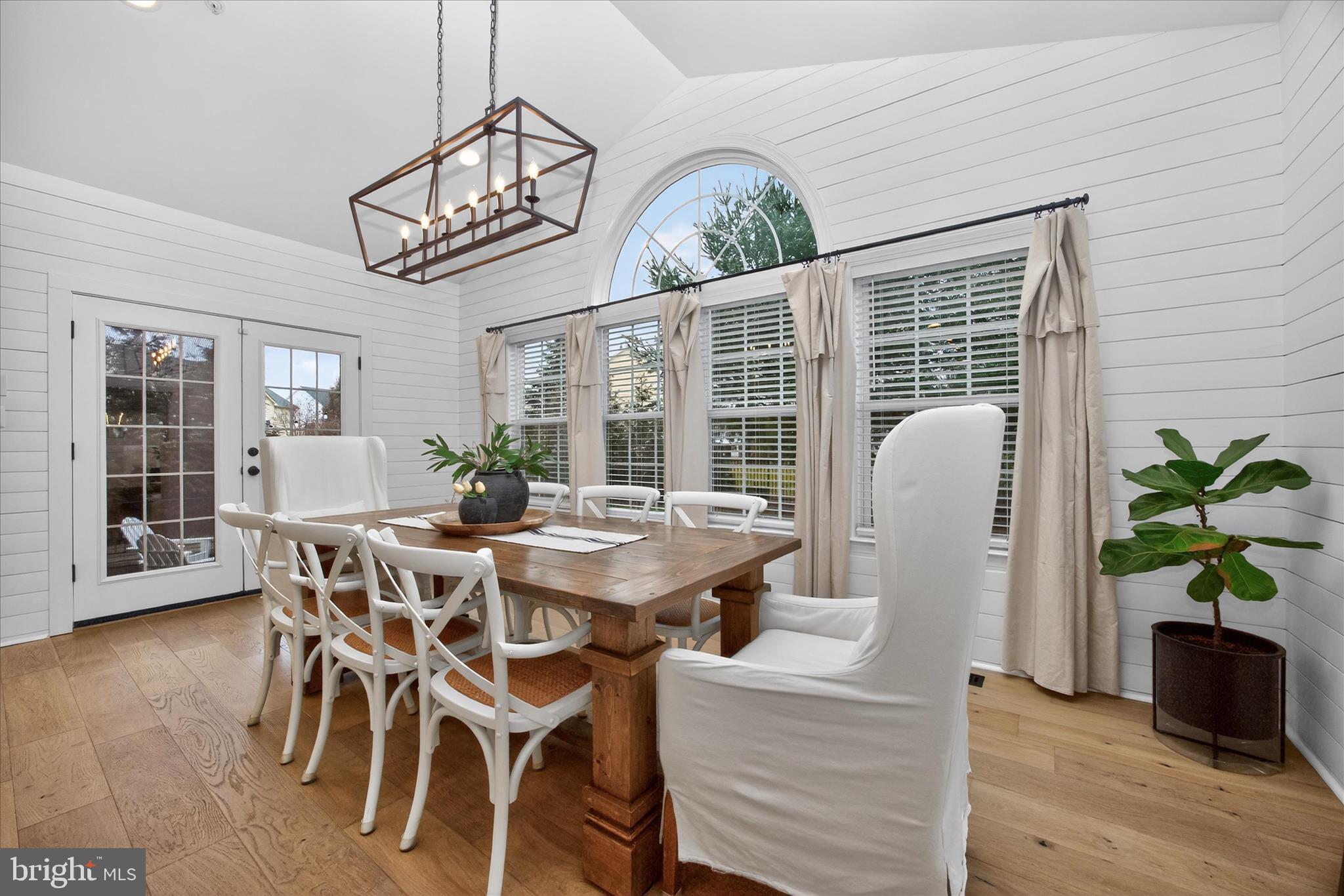 VILLAGES OF URBANA - Residential