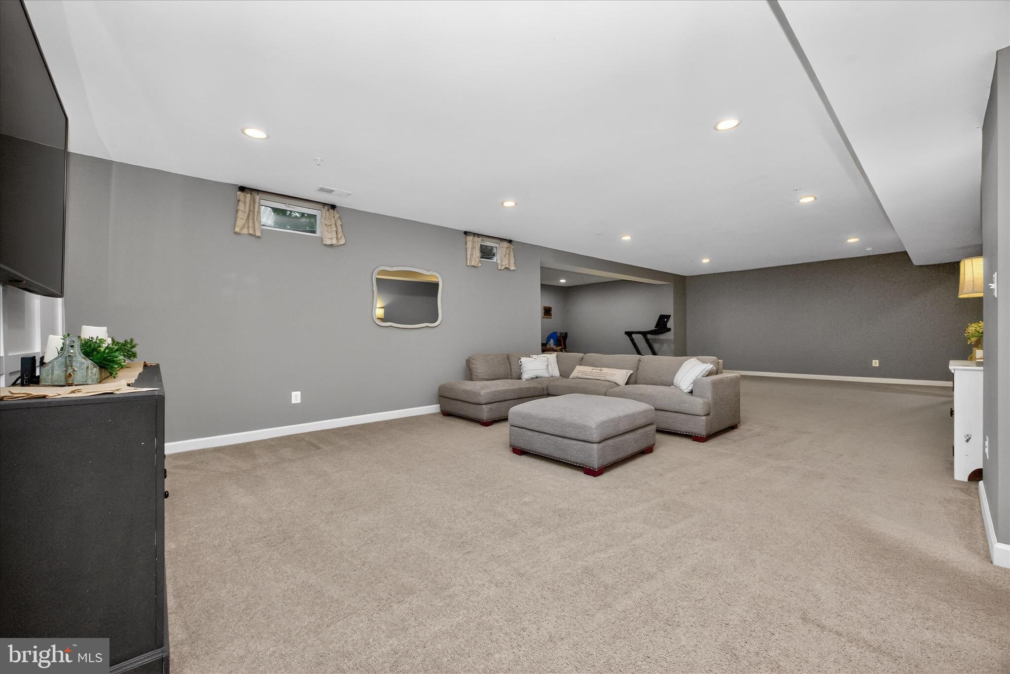 VILLAGES OF URBANA - Residential