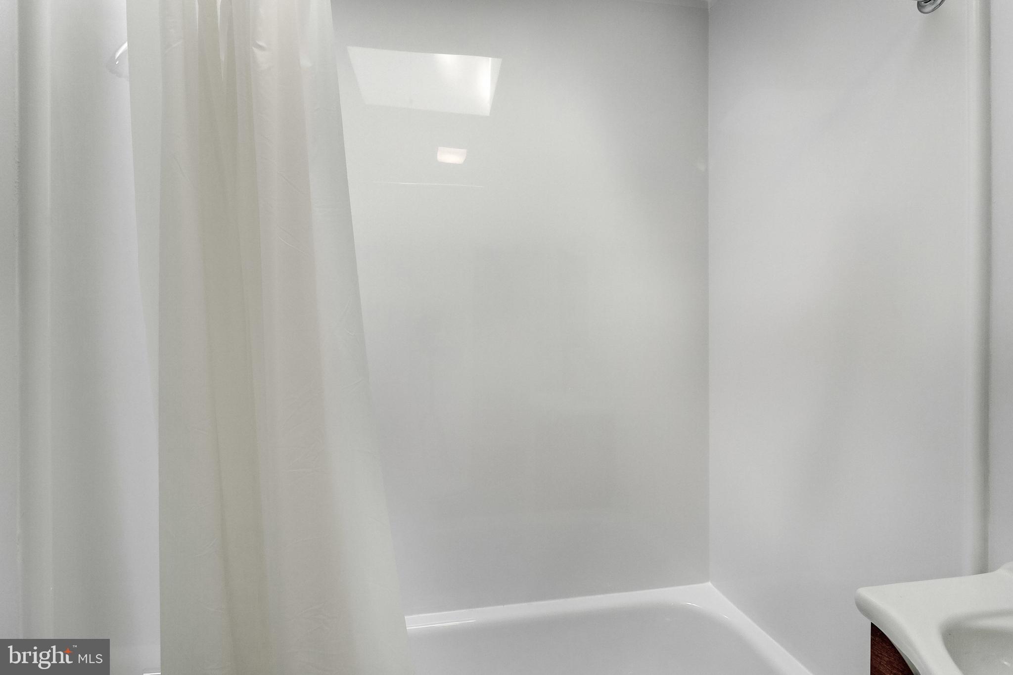 CANTON - Residential Lease