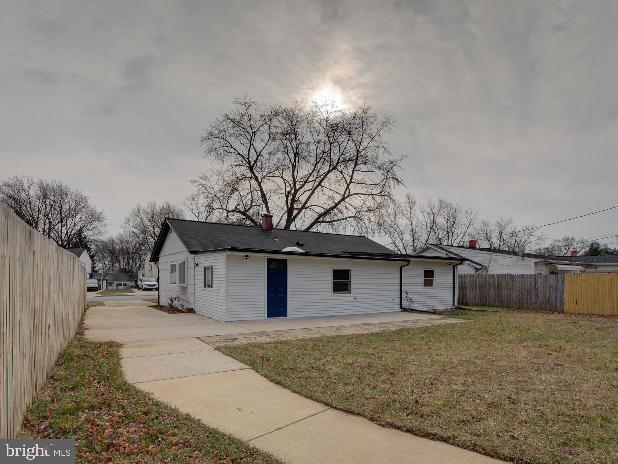 SUBURBIA - Residential