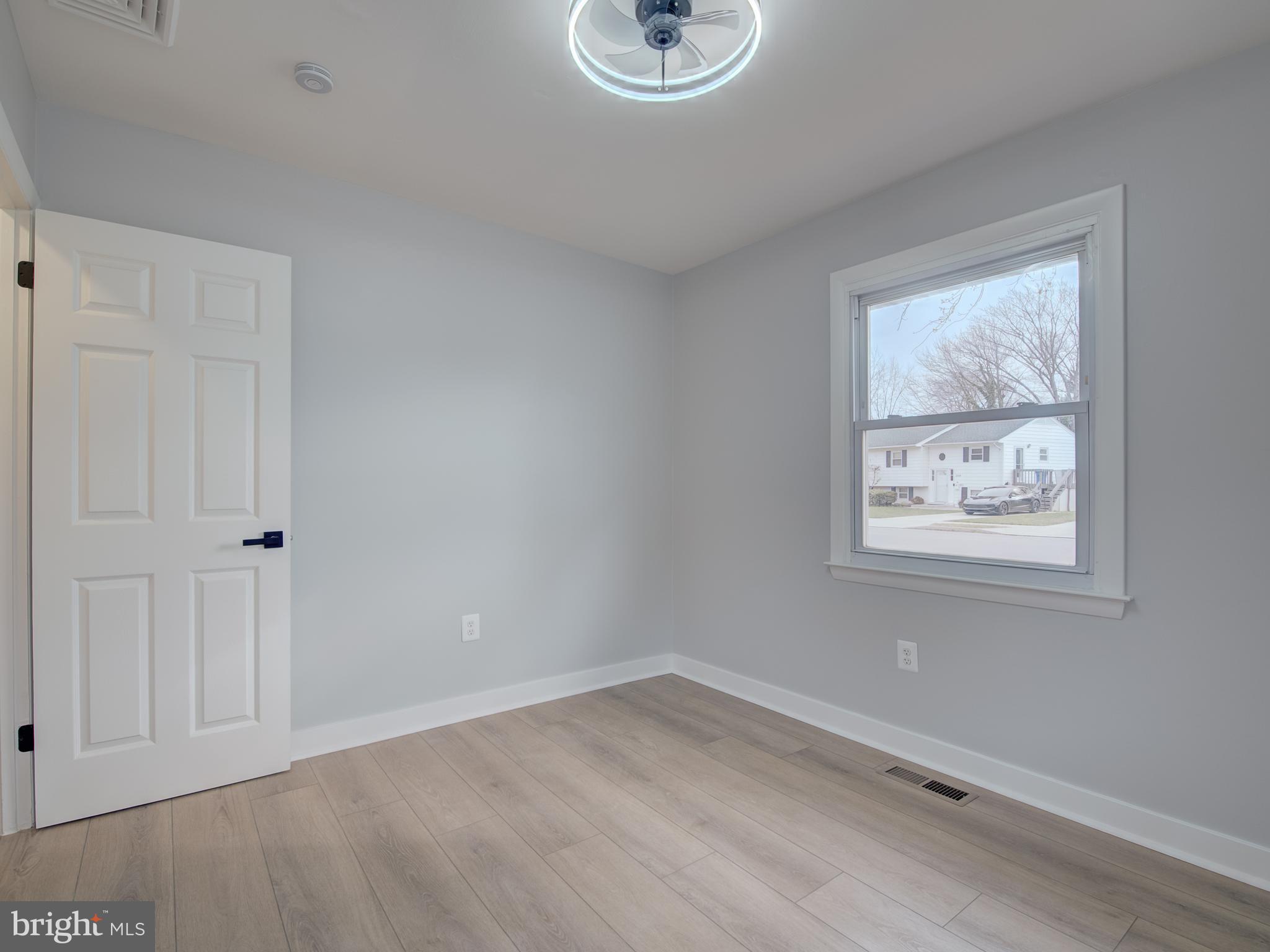 SUBURBIA - Residential