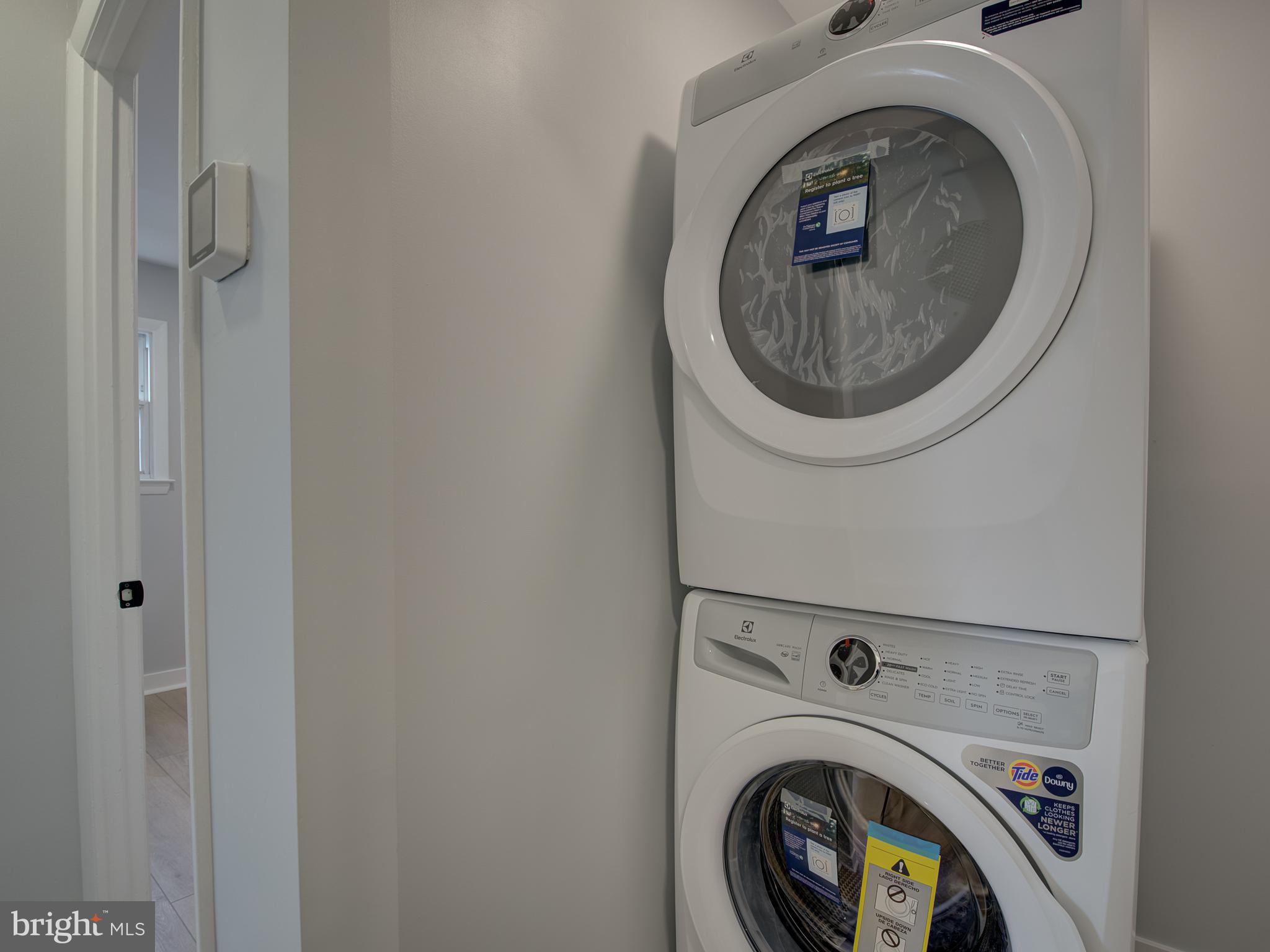 SUBURBIA - Residential