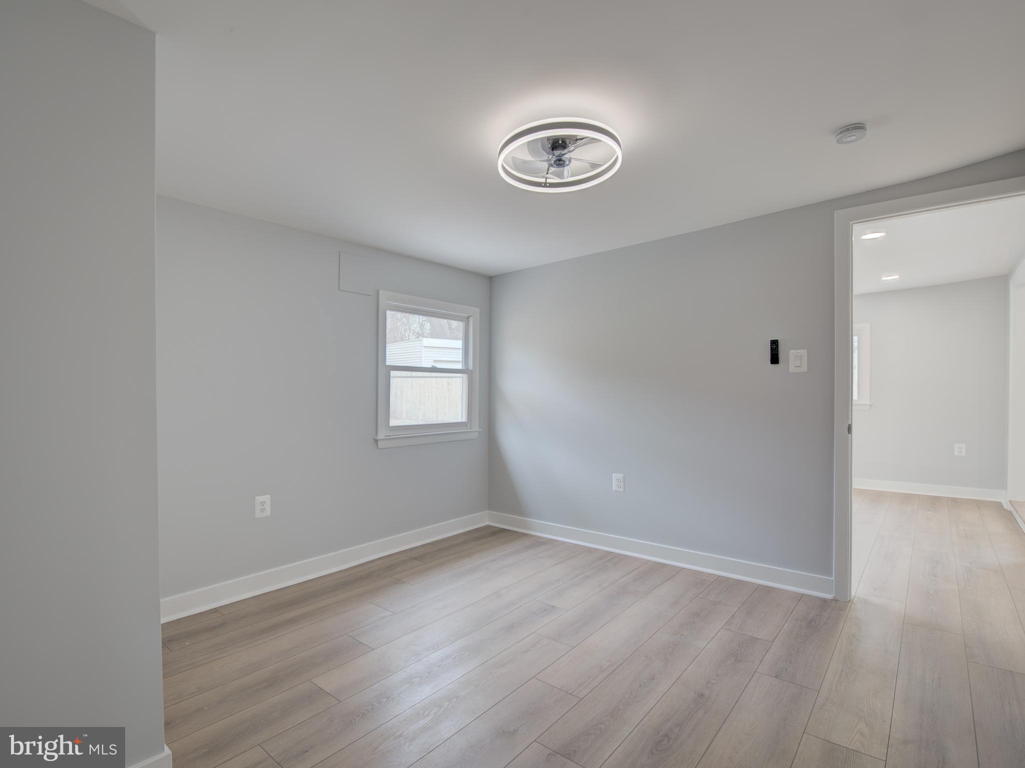 SUBURBIA - Residential