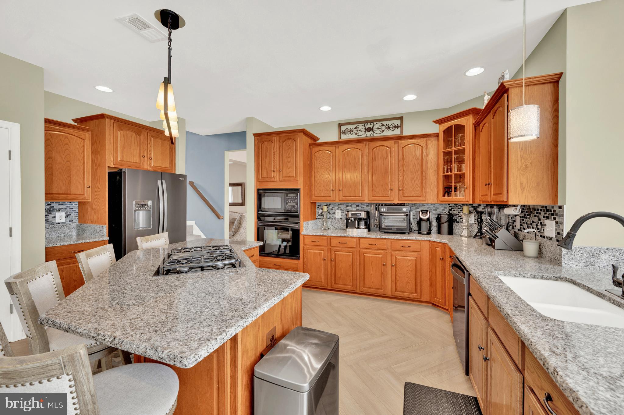 533 RUBENS CIRCLE