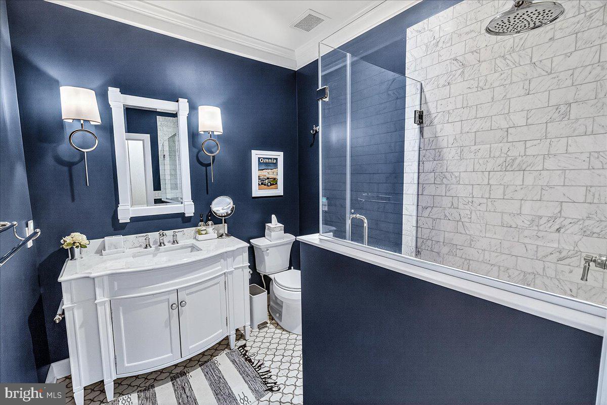 MAXWELL PLACE - Residential