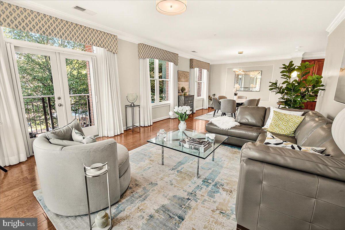 MAXWELL PLACE - Residential