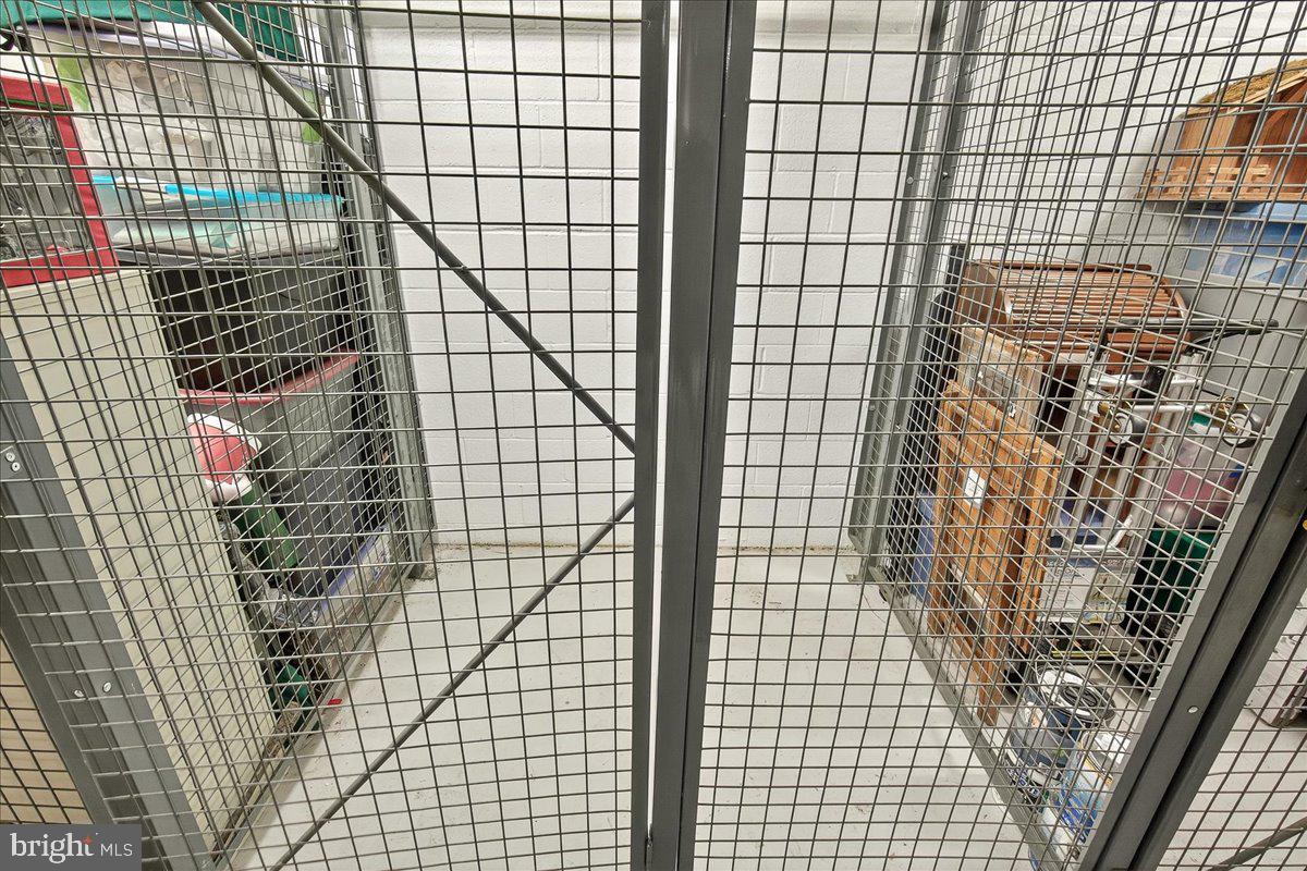 MAXWELL PLACE - Residential