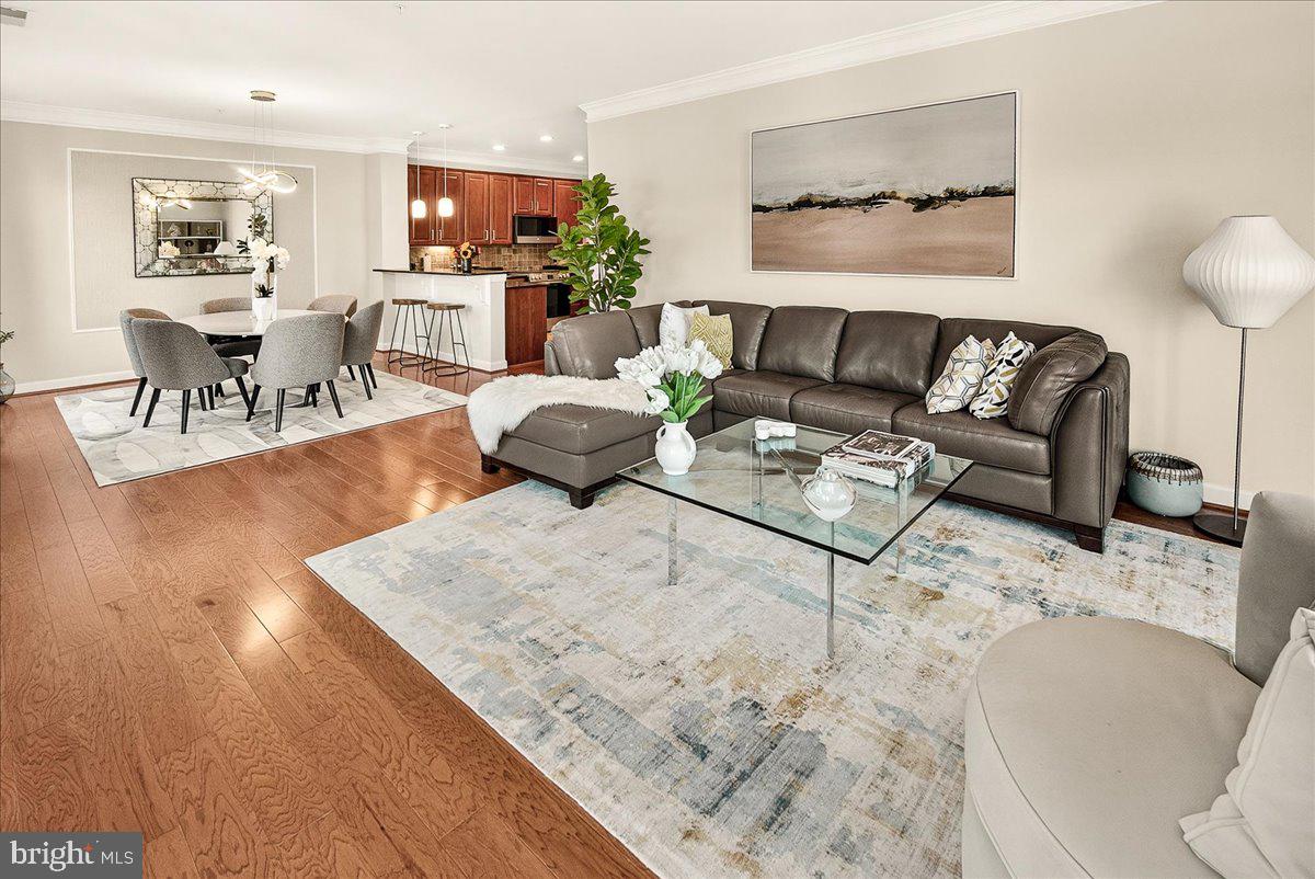 MAXWELL PLACE - Residential