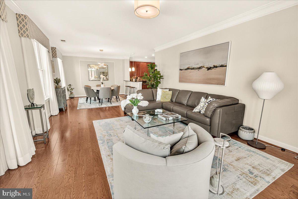 MAXWELL PLACE - Residential