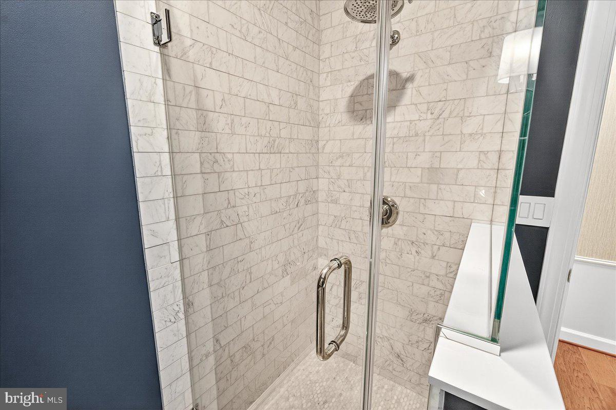 MAXWELL PLACE - Residential