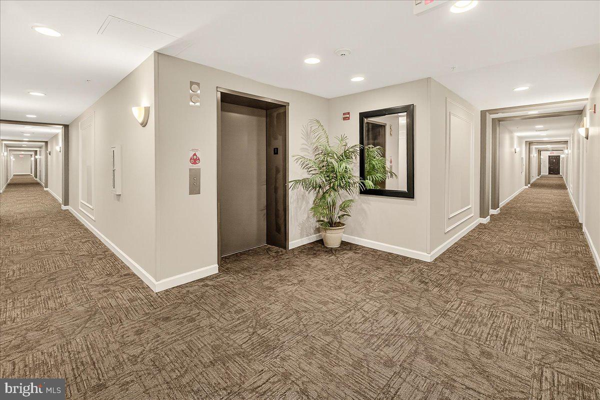 MAXWELL PLACE - Residential