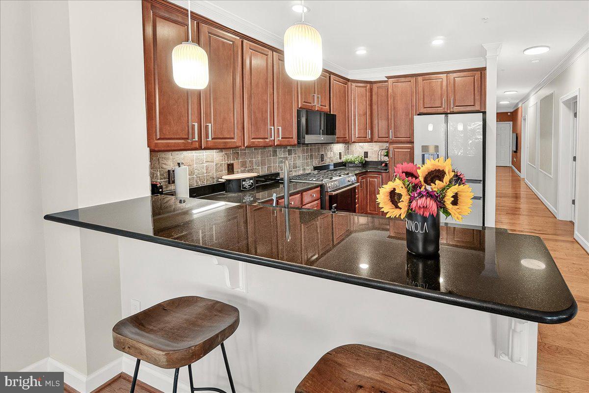 MAXWELL PLACE - Residential