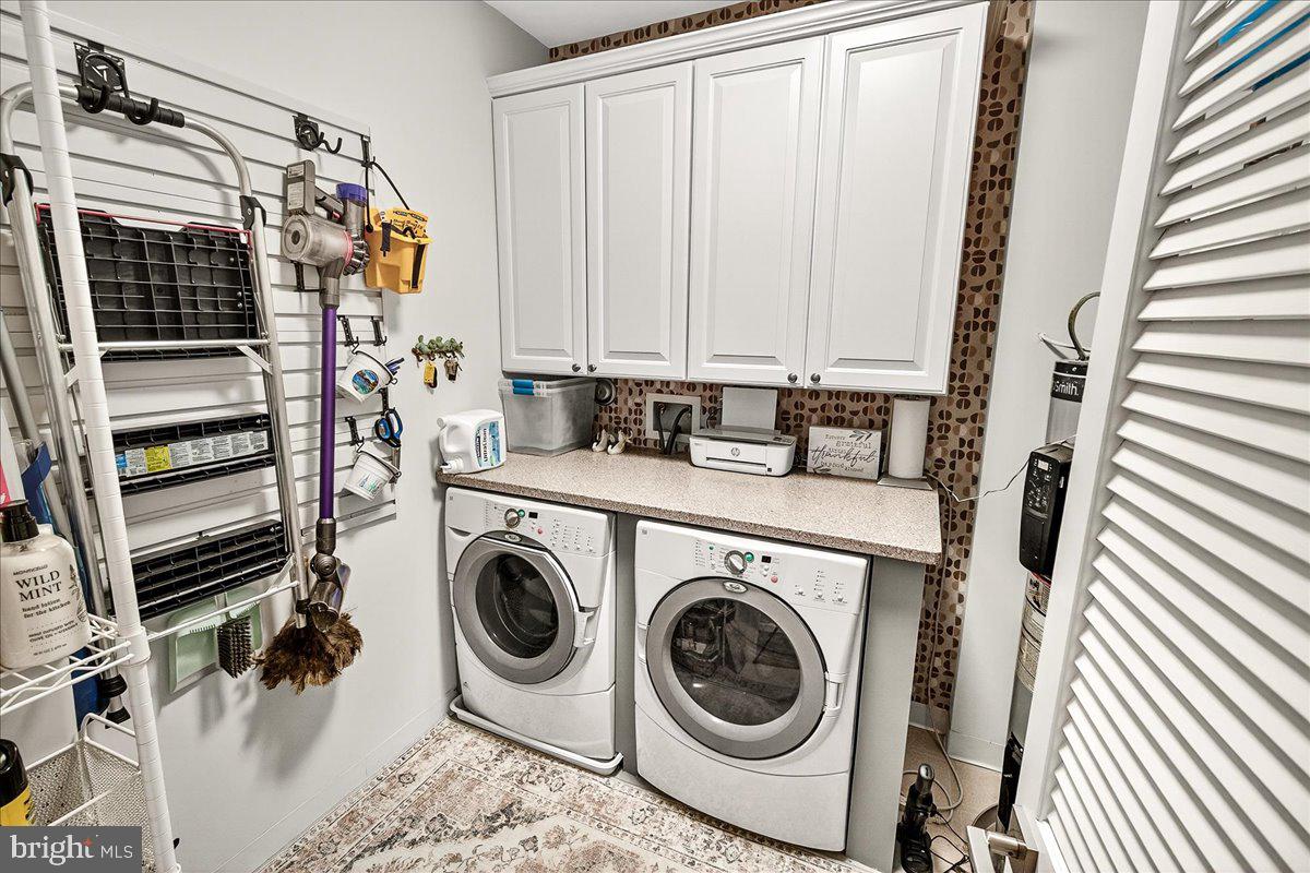 MAXWELL PLACE - Residential