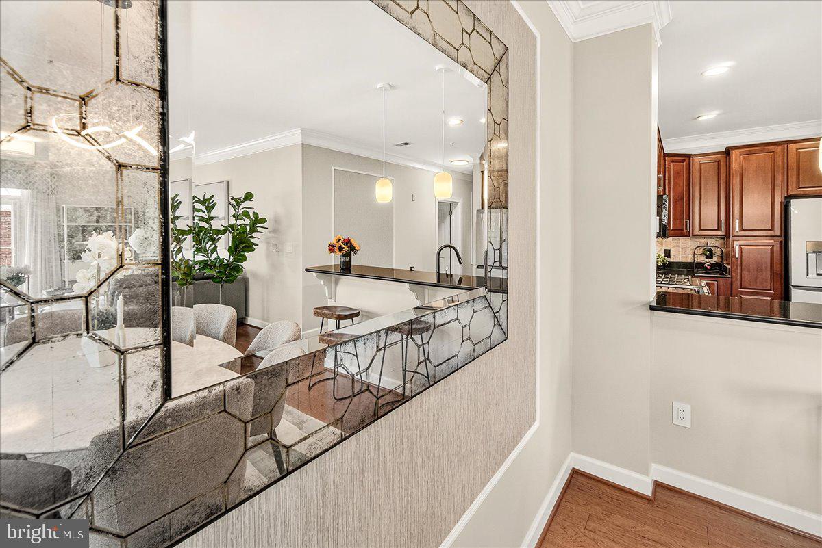 MAXWELL PLACE - Residential