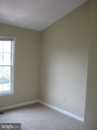 WOODGATE MANOR - Residential Lease