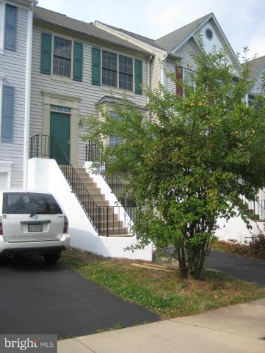 WOODGATE MANOR - Residential Lease