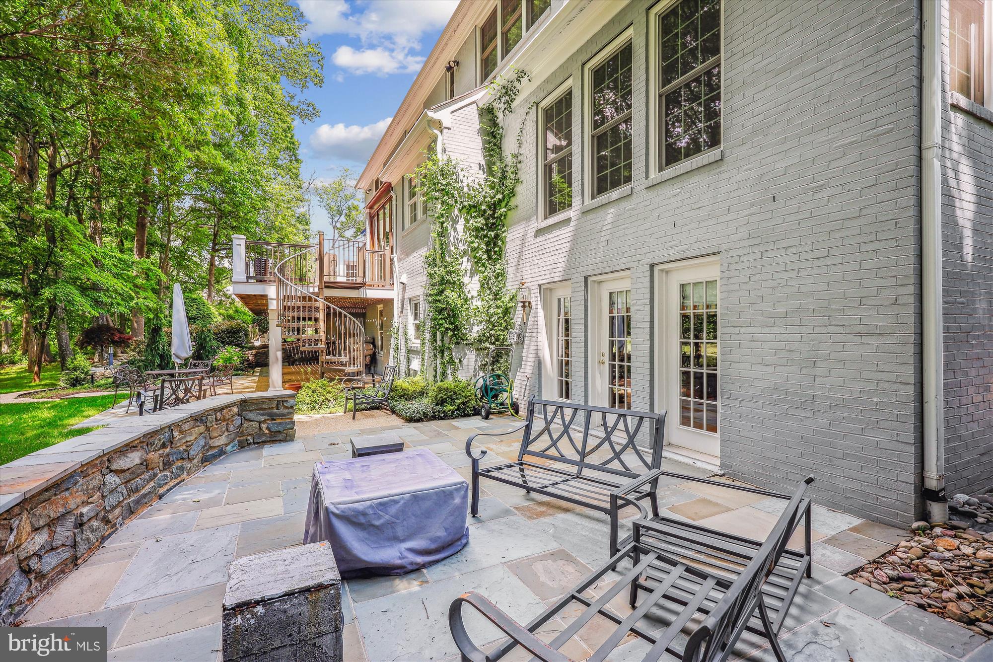 AVENEL - Residential