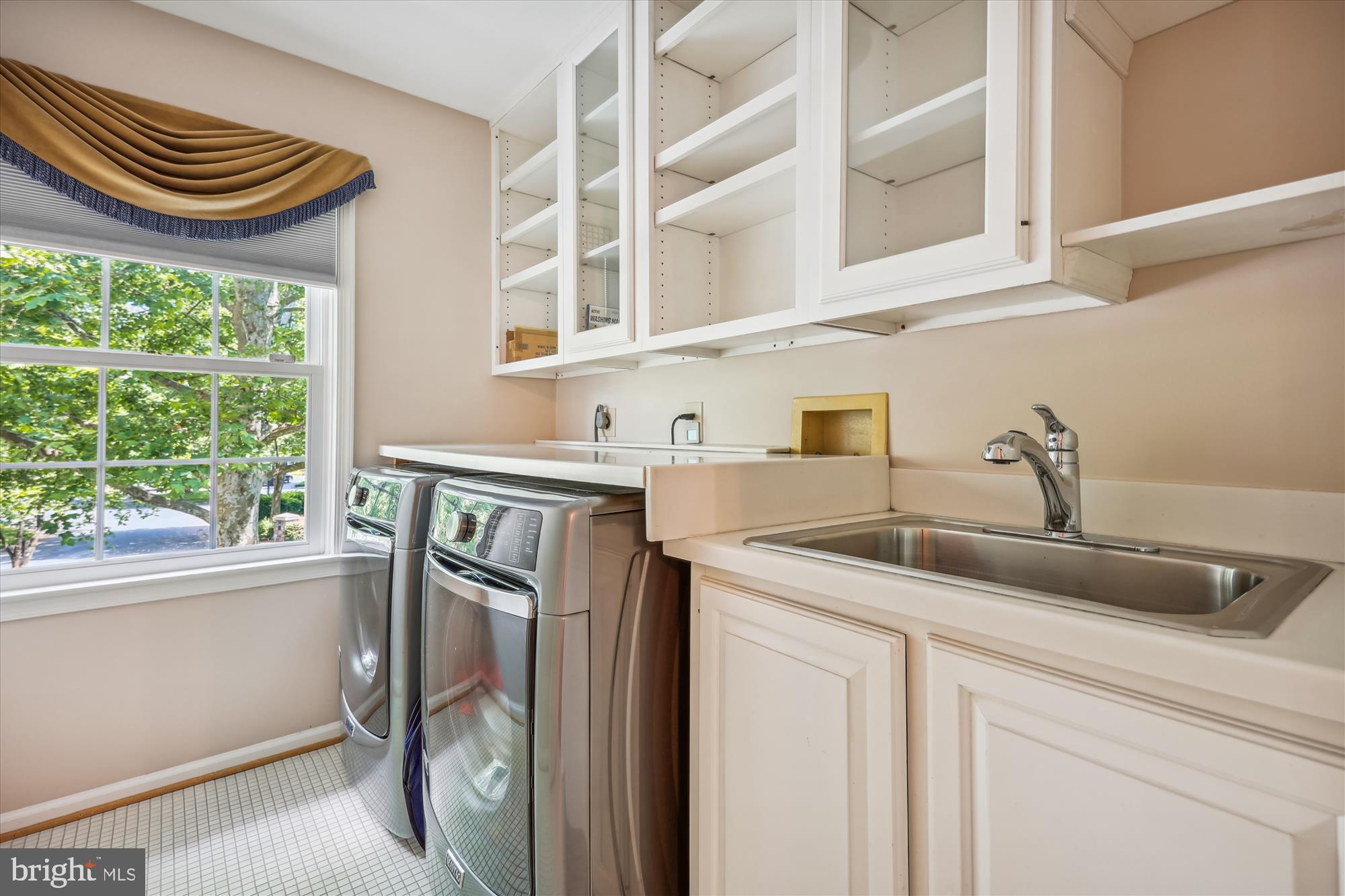 AVENEL - Residential