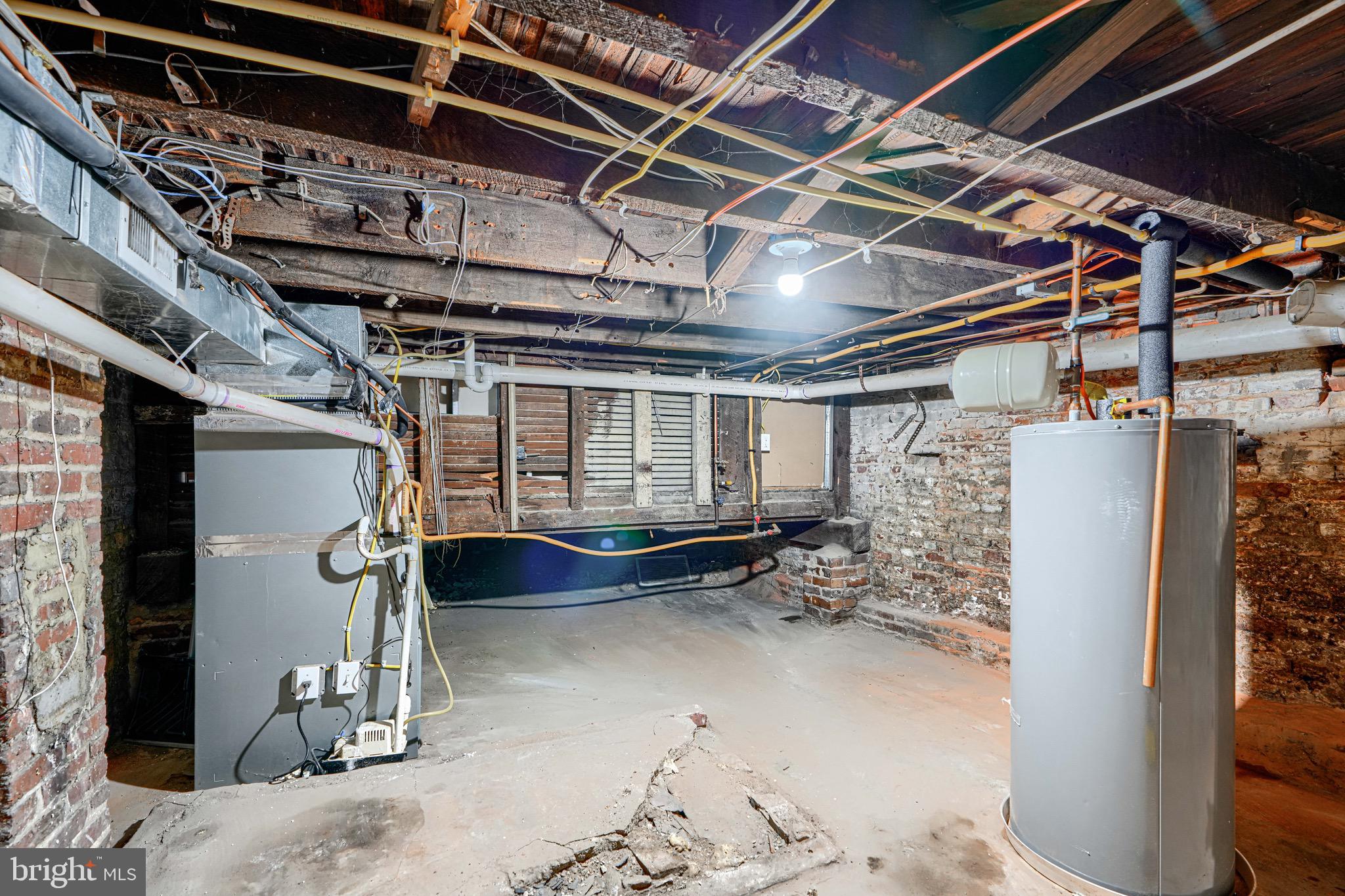 HIGHLANDTOWN - Residential