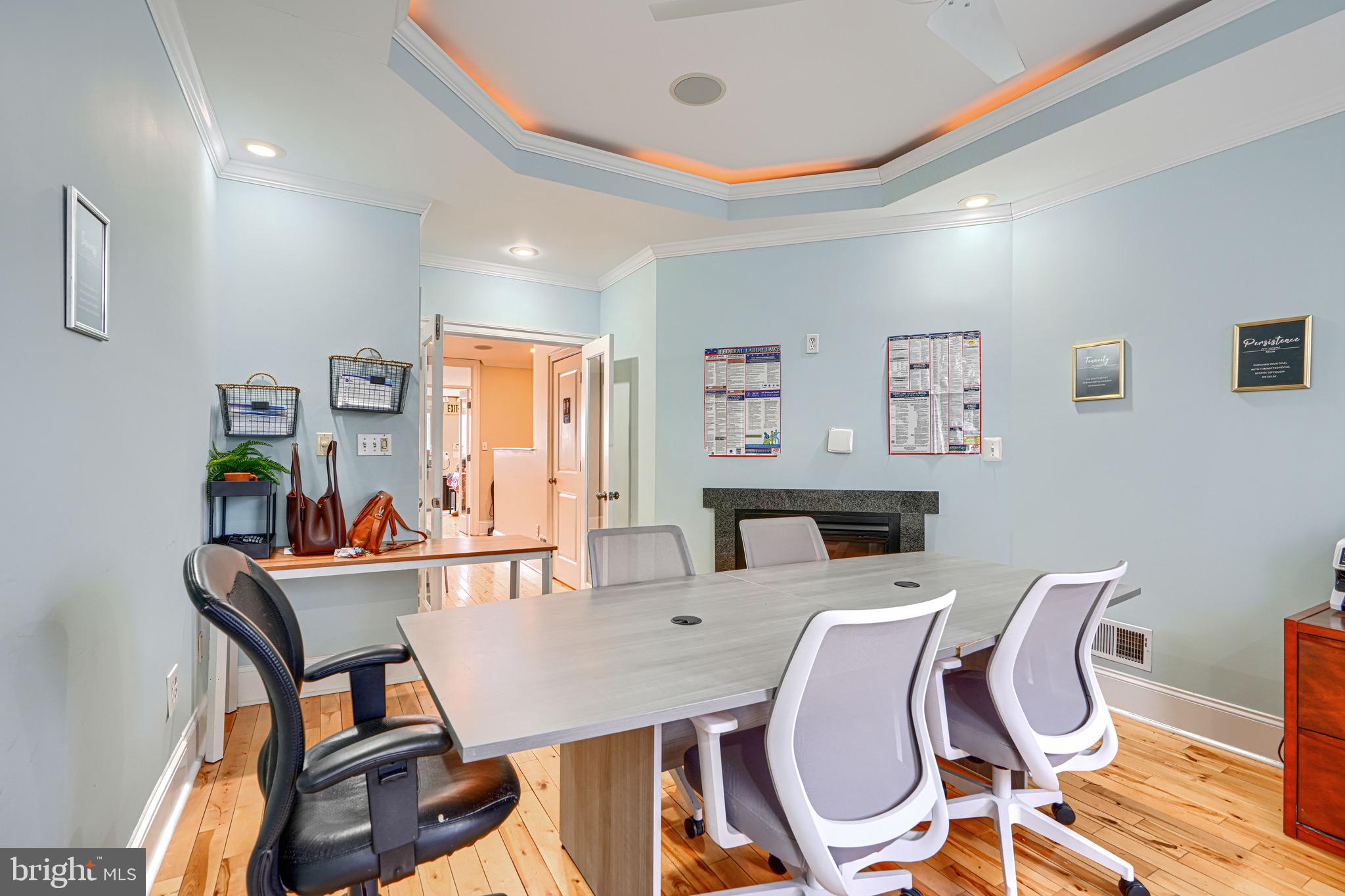 HIGHLANDTOWN - Residential