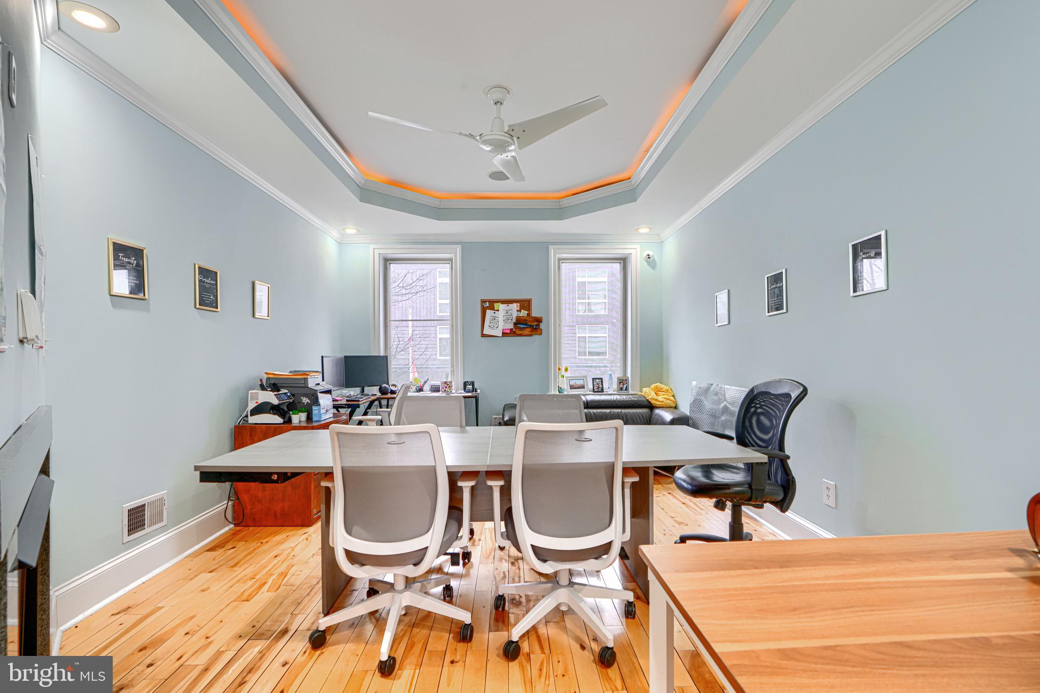 HIGHLANDTOWN - Residential