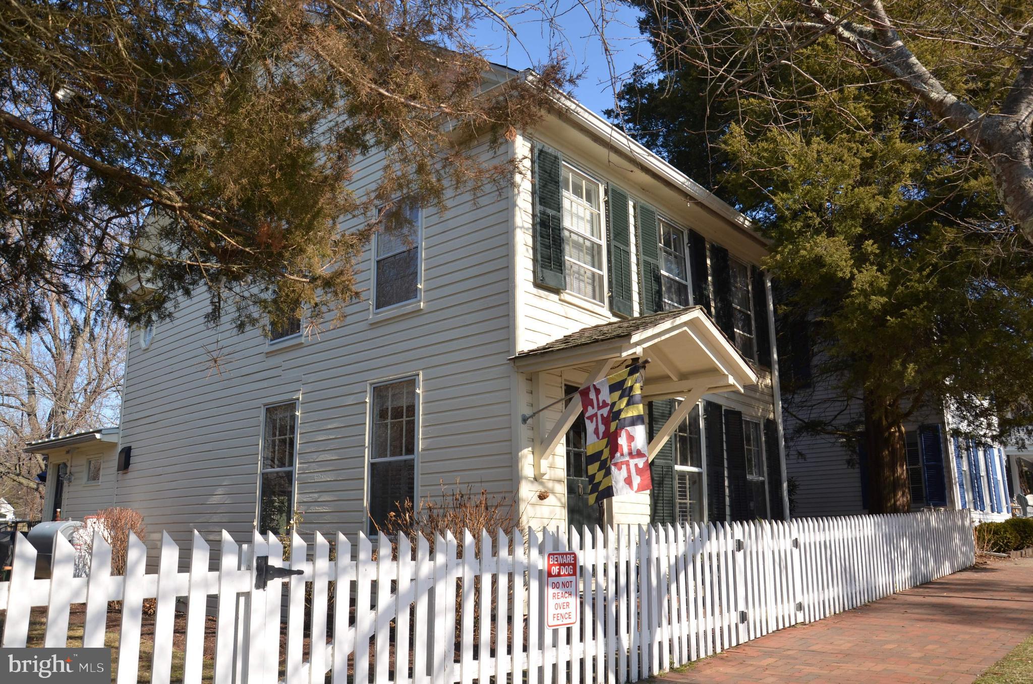 103 MULBERRY STREET