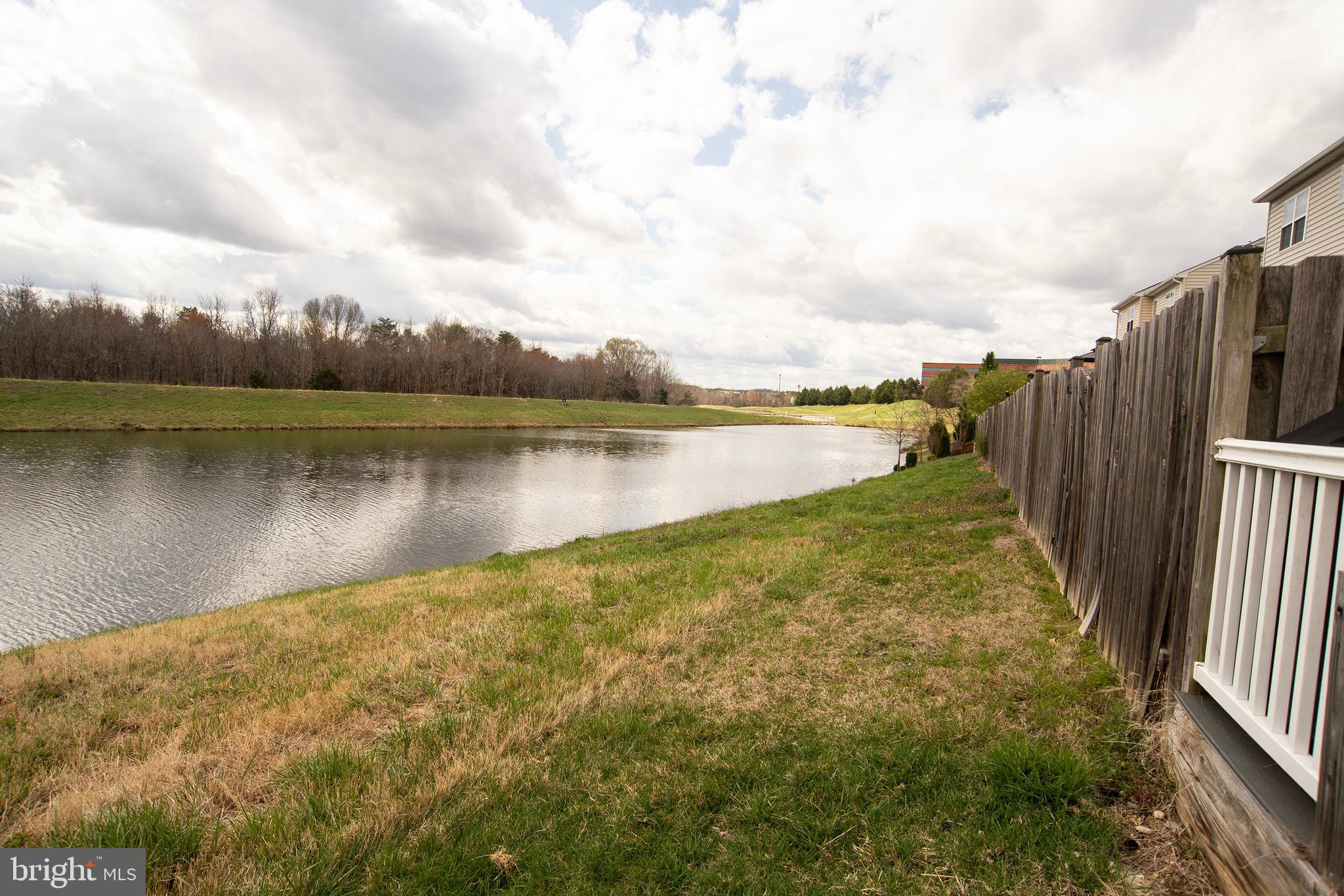 LAKESIDE - Residential