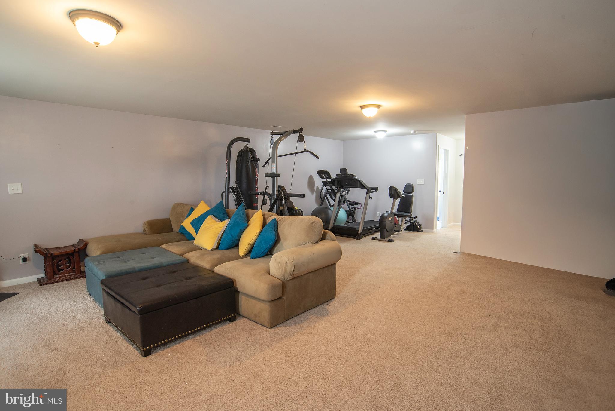 LAKESIDE - Residential