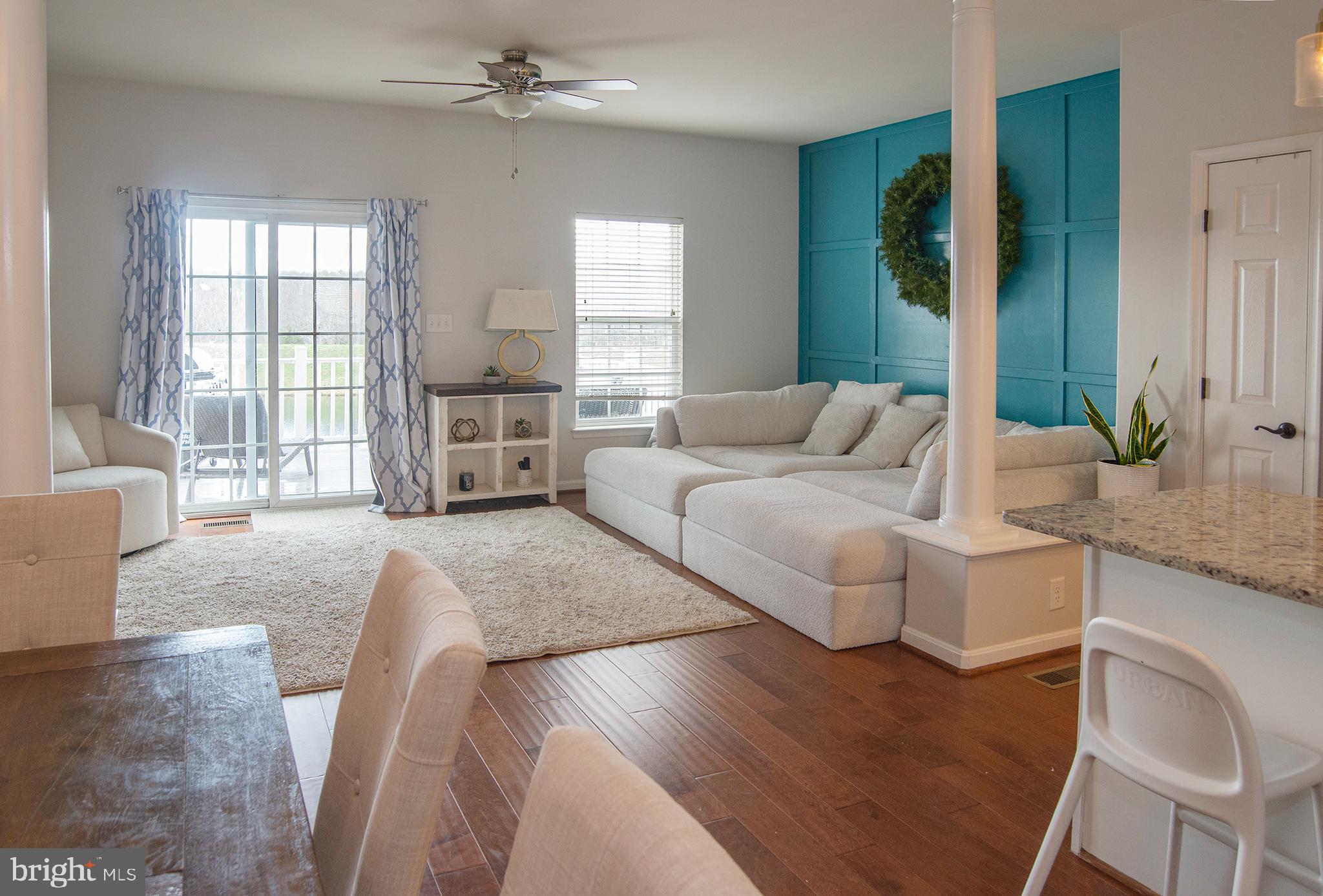 LAKESIDE - Residential