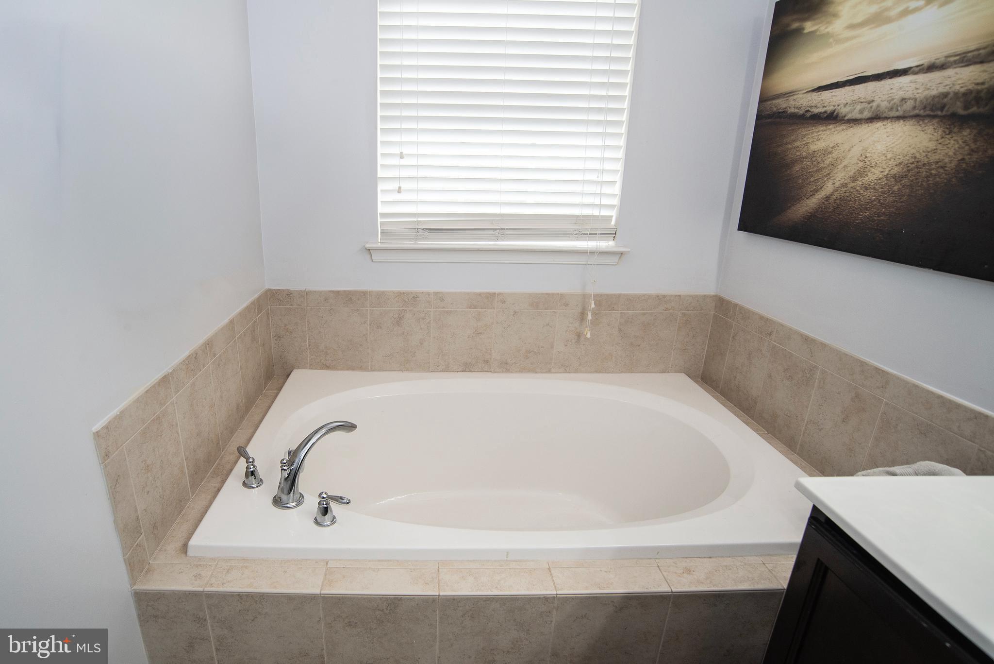 LAKESIDE - Residential