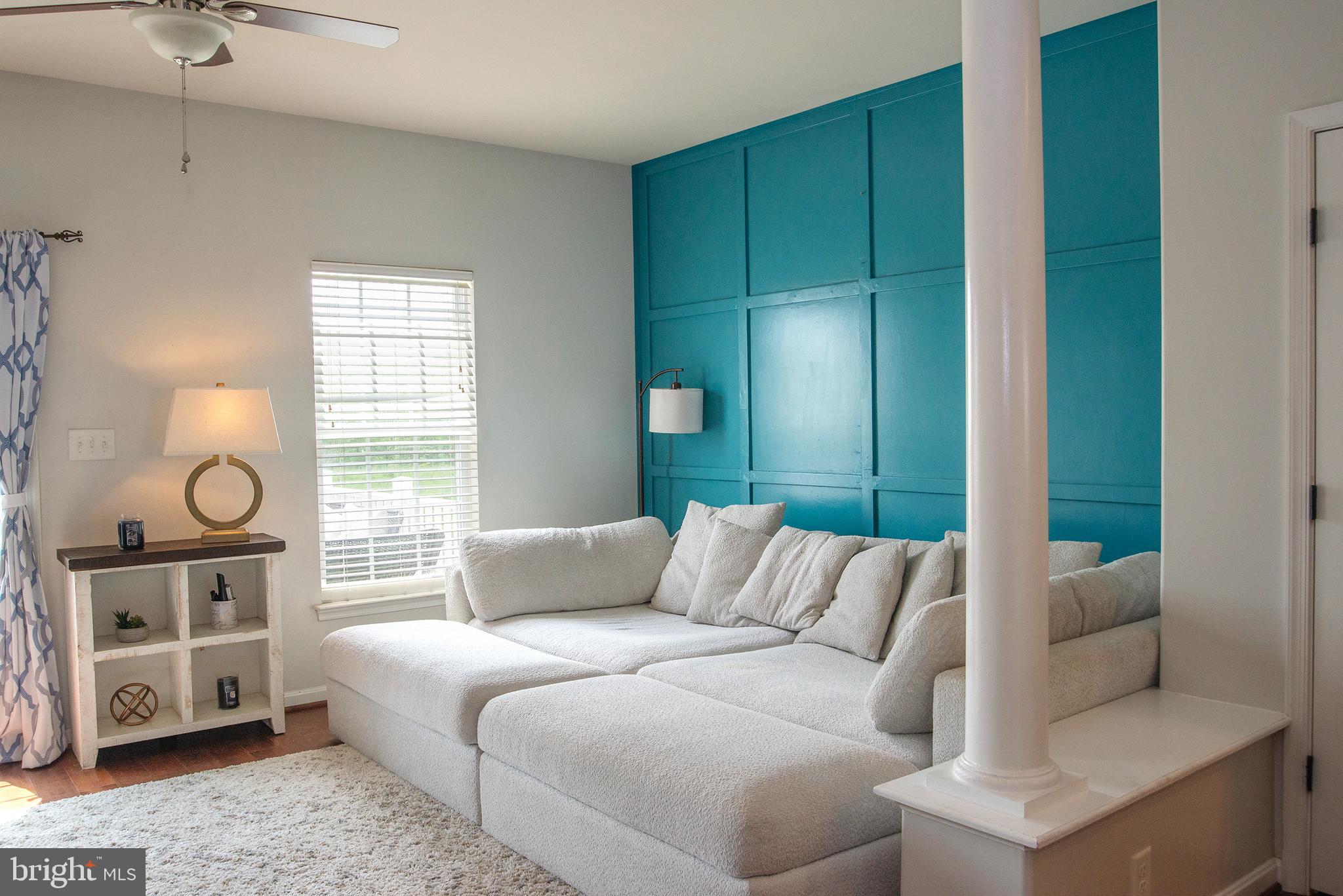 LAKESIDE - Residential