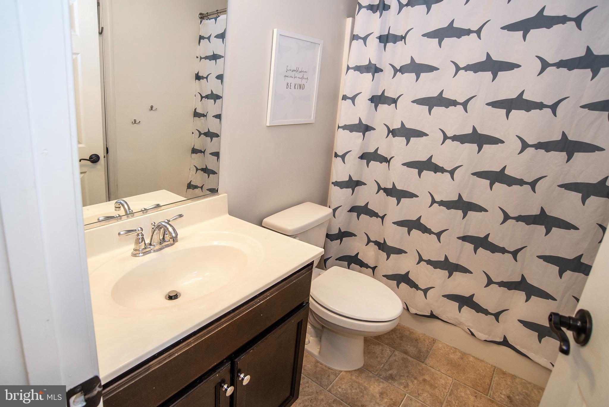 LAKESIDE - Residential