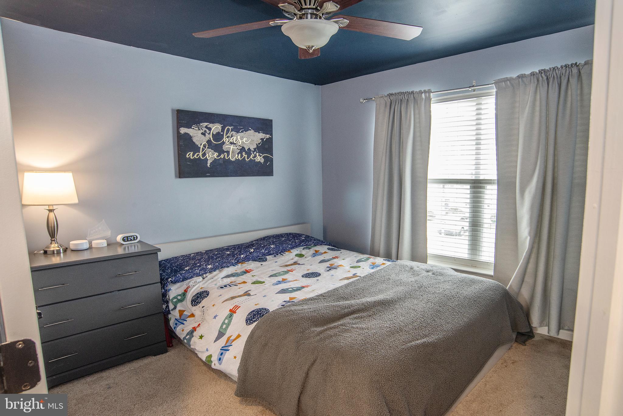 LAKESIDE - Residential