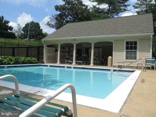 REYNOLDS PROSPECT - Residential Lease