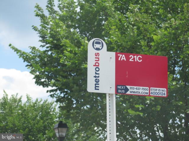 REYNOLDS PROSPECT - Residential Lease