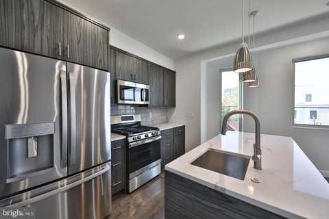 Condo For Rent - 1939 N Darien Street #2<br/> Philadelphia County, PHILADELPHIA, PA 19122
