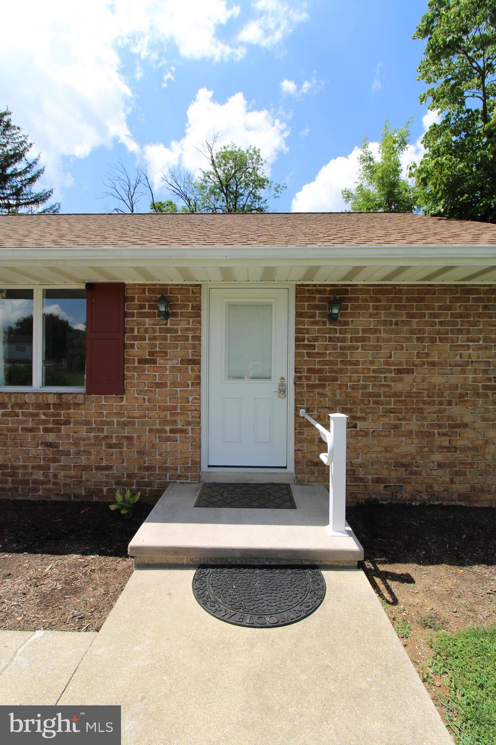 75 CIRCLE DRIVE