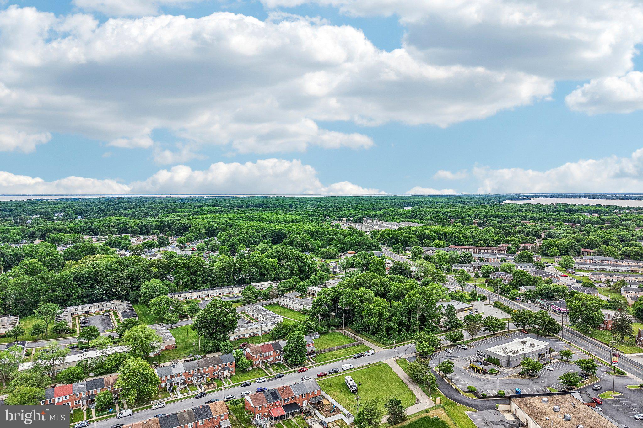 RIVERWOOD PARK - Residential