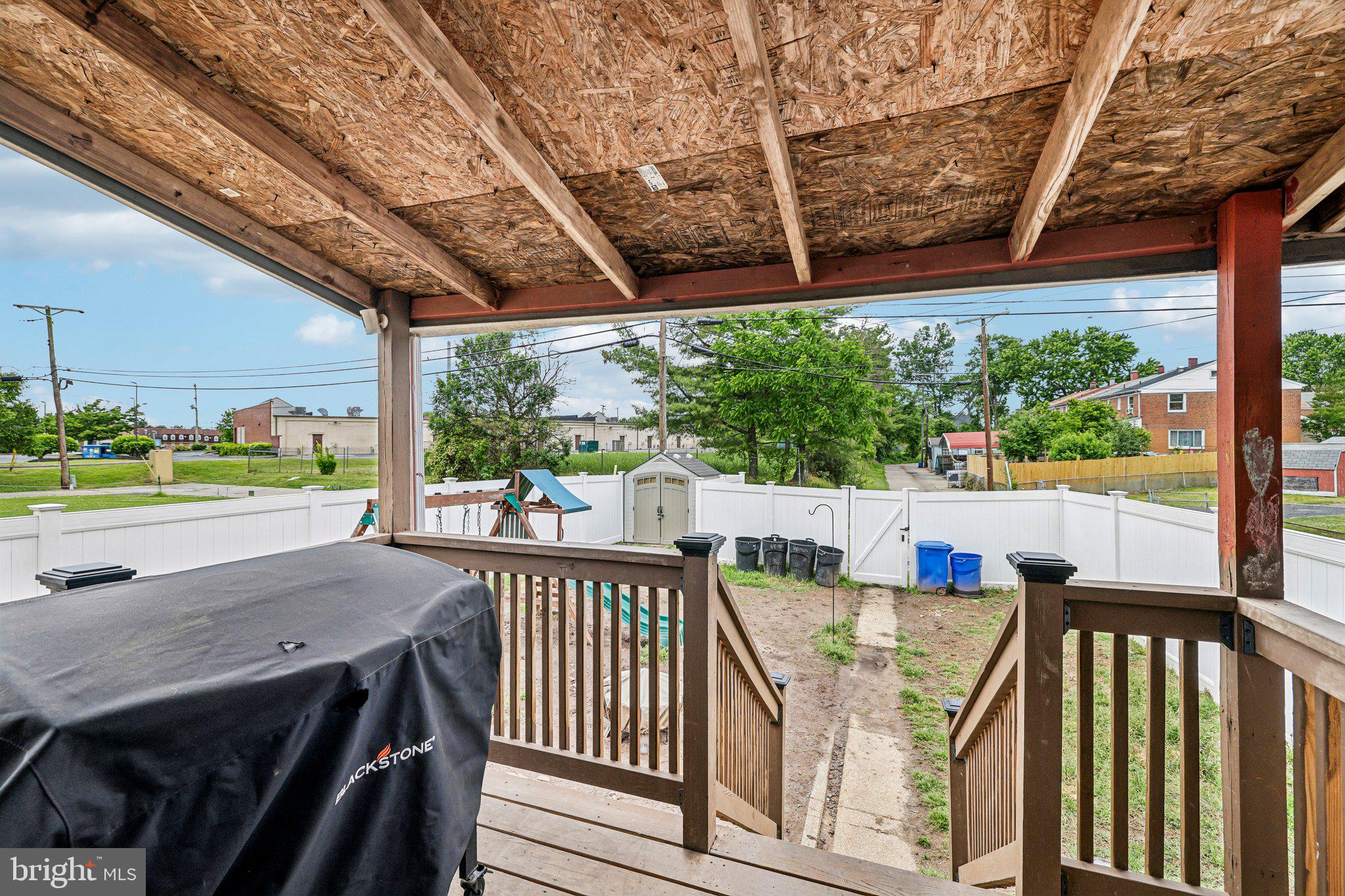 RIVERWOOD PARK - Residential