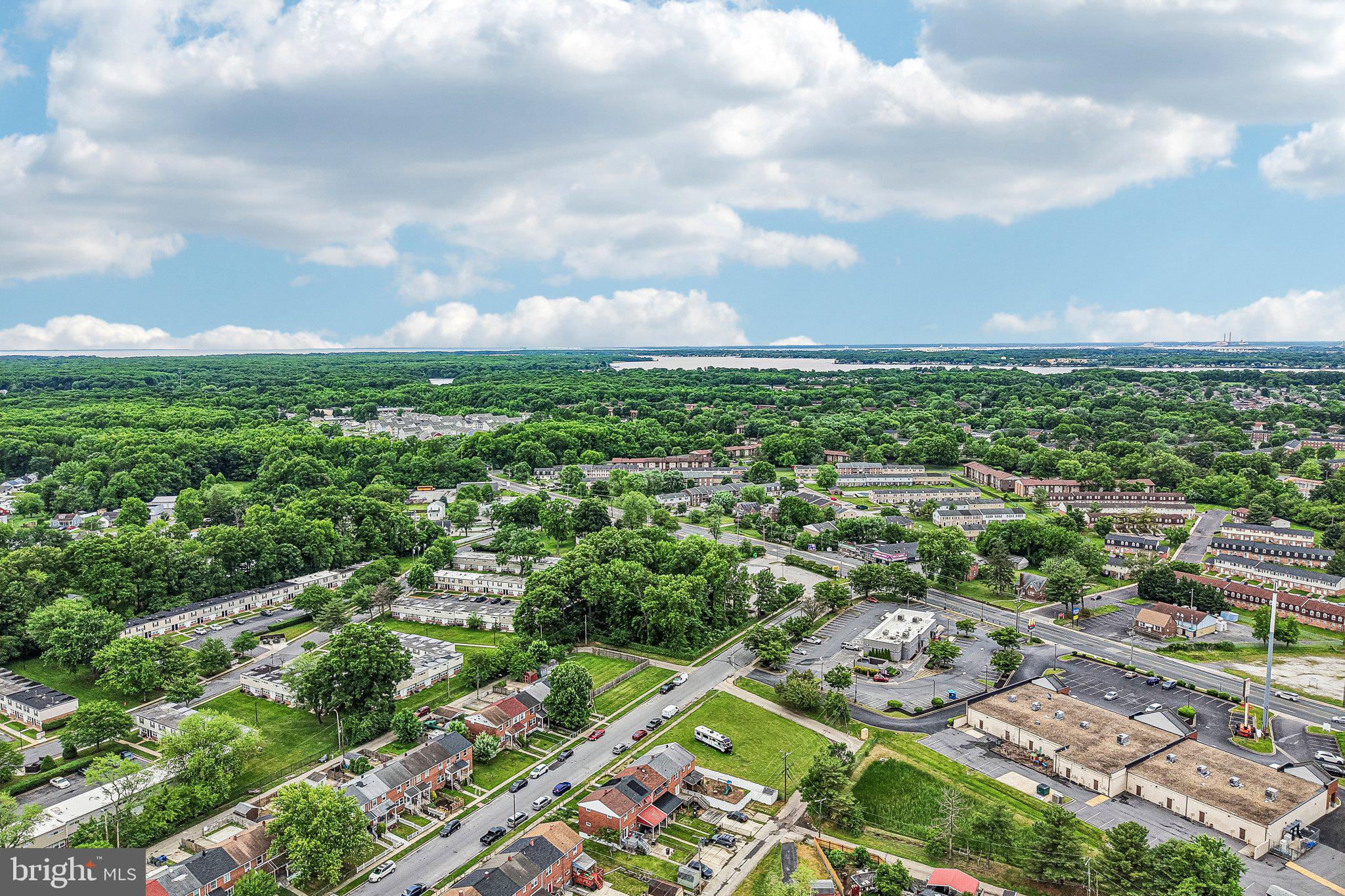 RIVERWOOD PARK - Residential