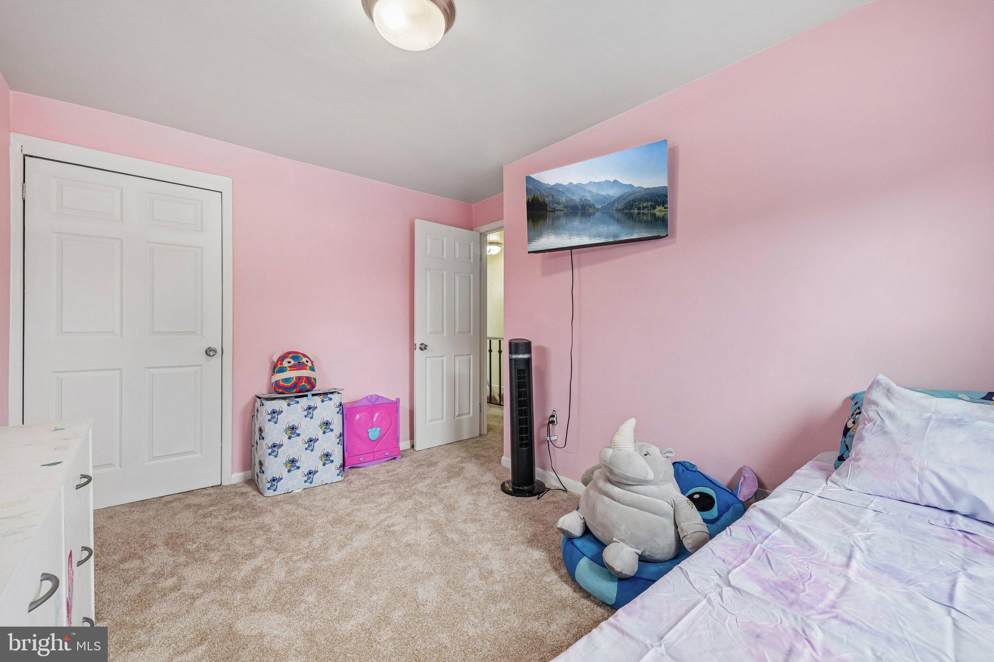 RIVERWOOD PARK - Residential