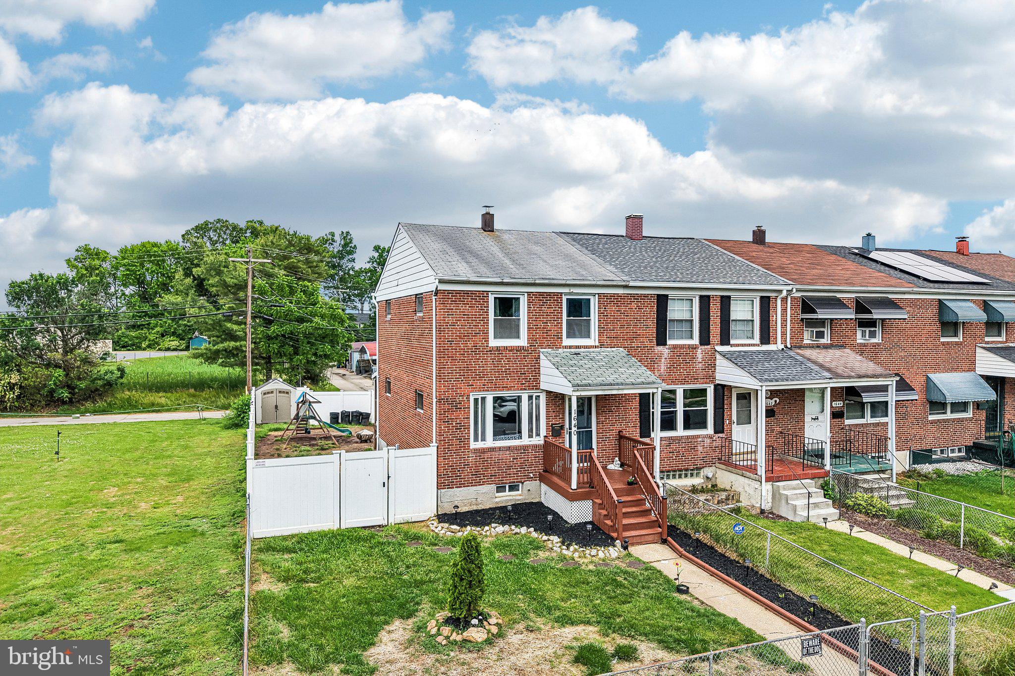RIVERWOOD PARK - Residential