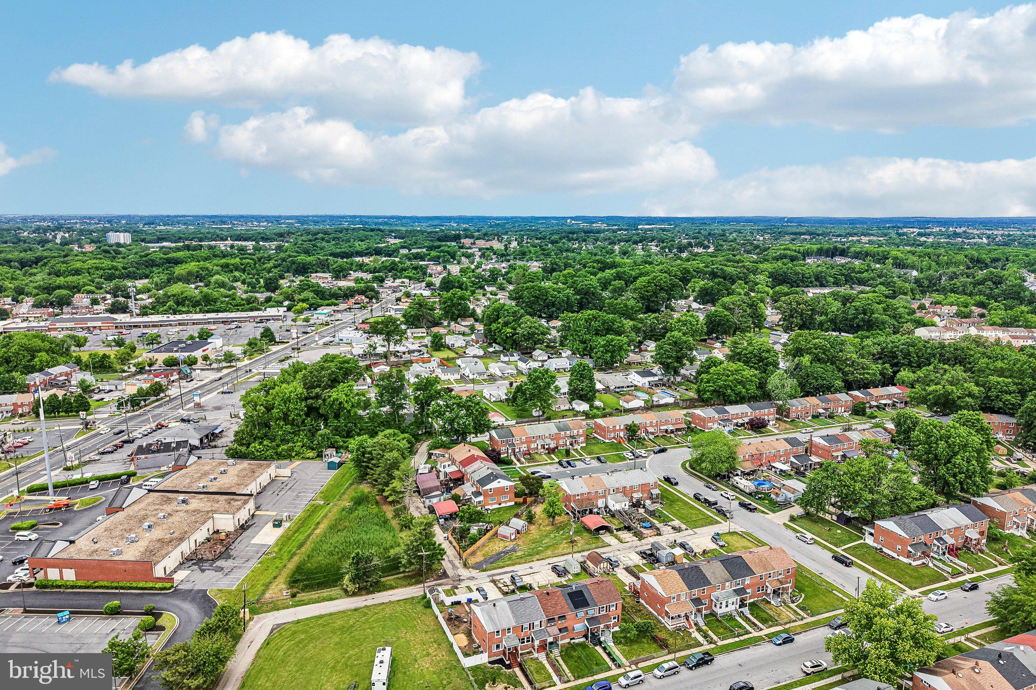 RIVERWOOD PARK - Residential