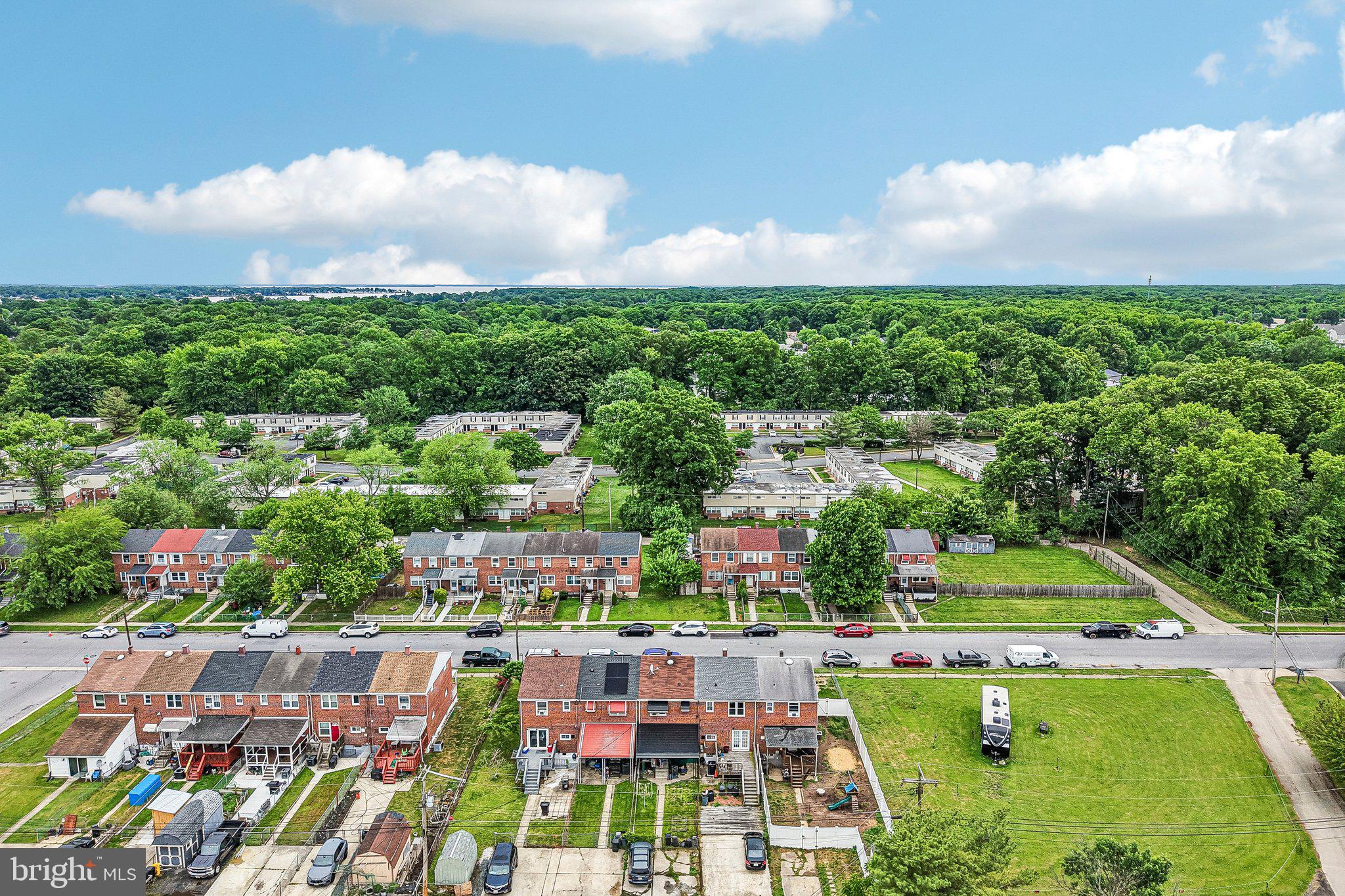 RIVERWOOD PARK - Residential