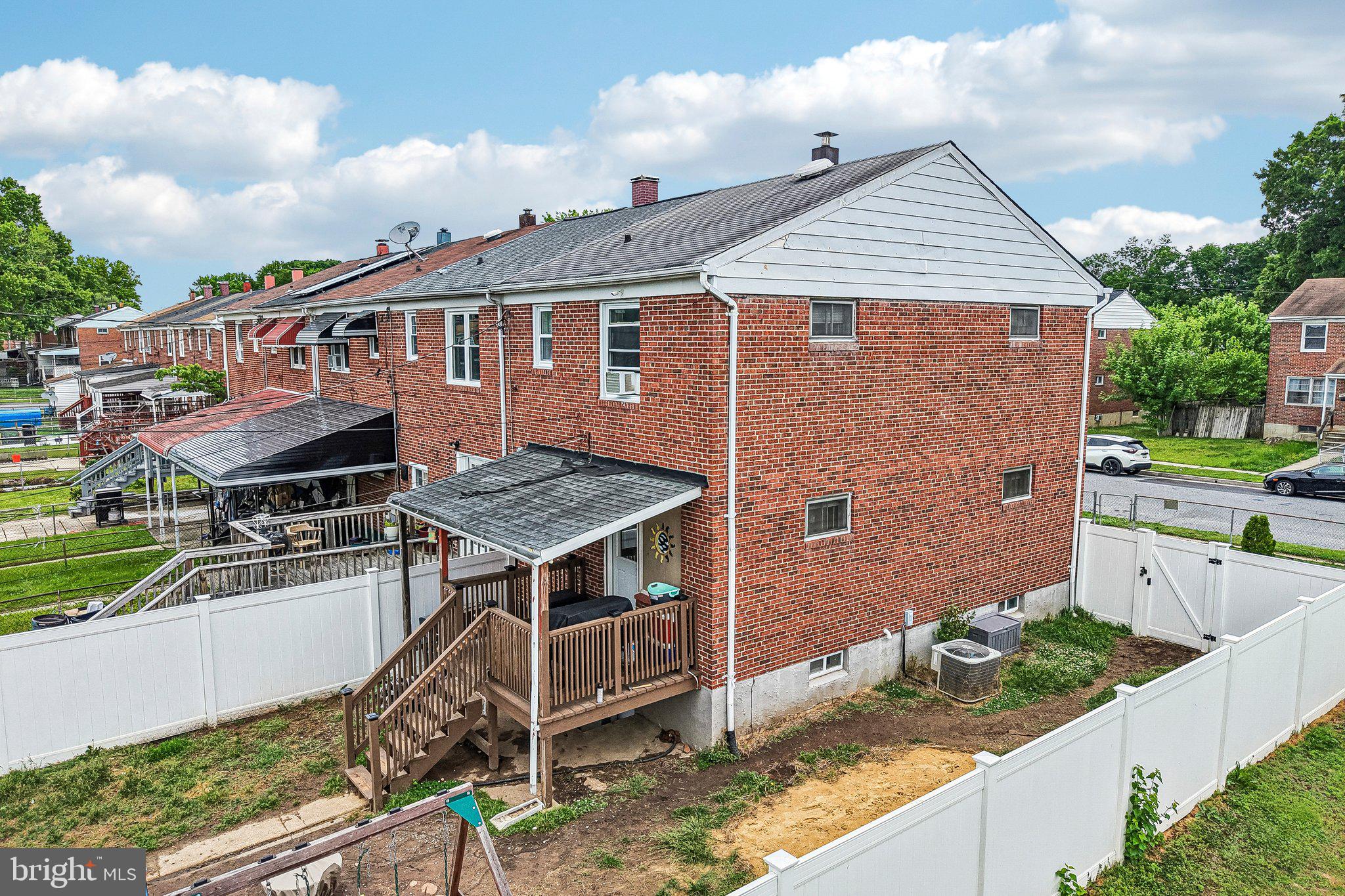 RIVERWOOD PARK - Residential