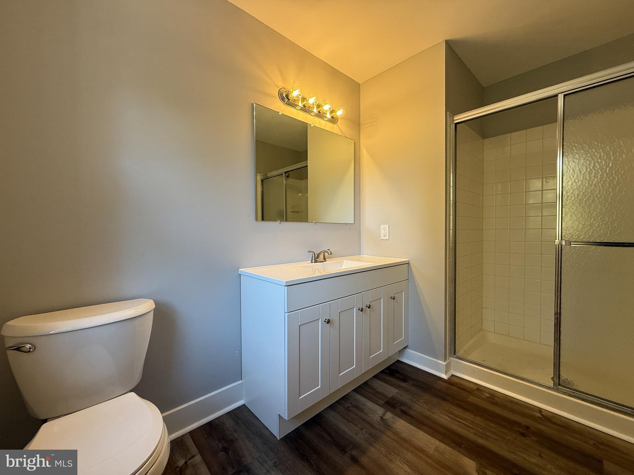 PINE TREE RIDGE - Residential Lease