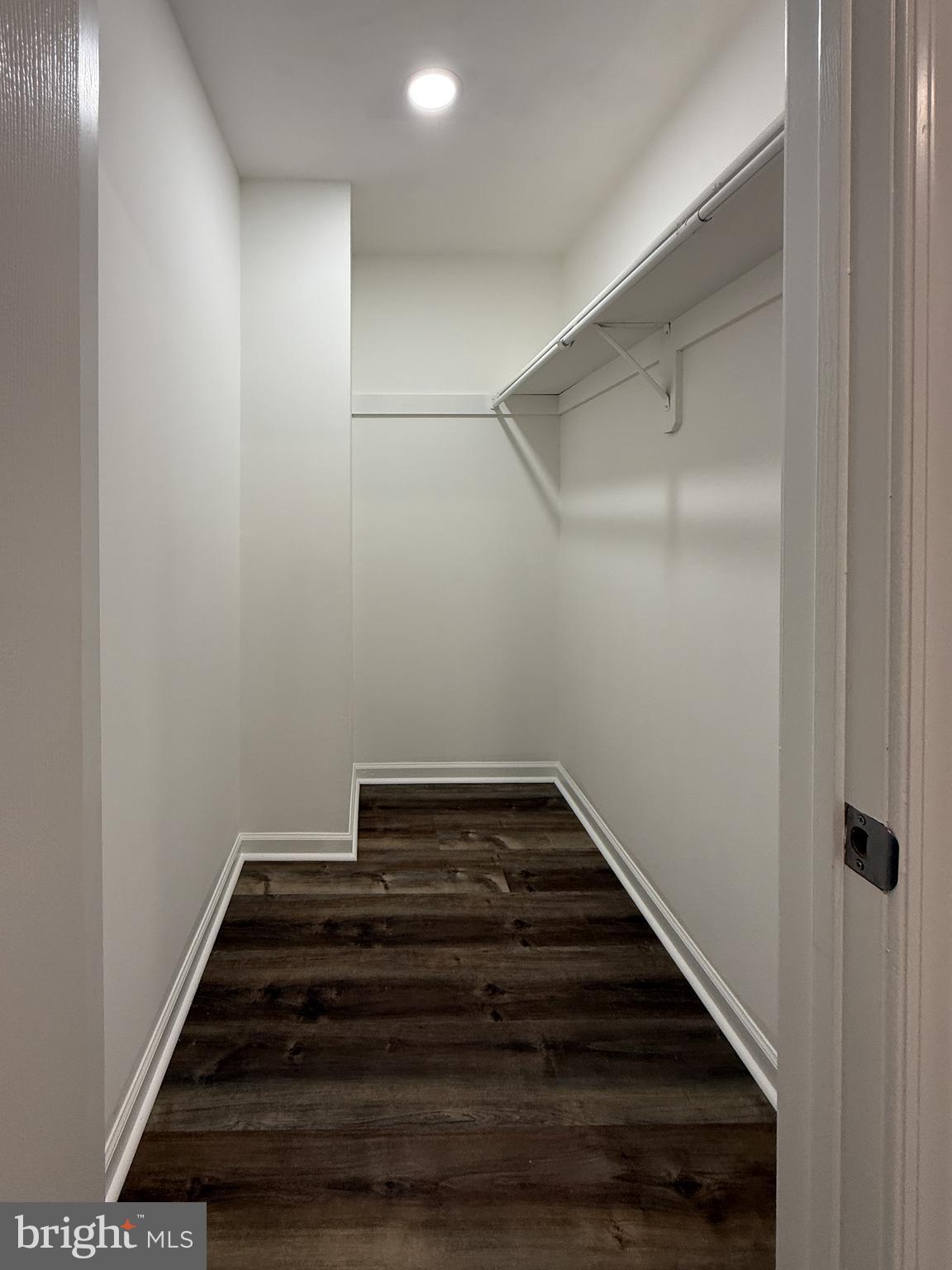 PINE TREE RIDGE - Residential Lease