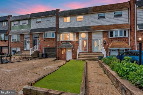 Townhouse For Sale - 3204 Birch Road<br/> PHILADELPHIA, PA 19154