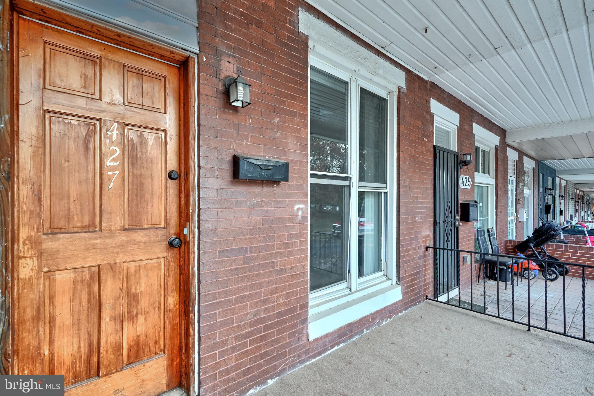 427 N ELLWOOD AVENUE