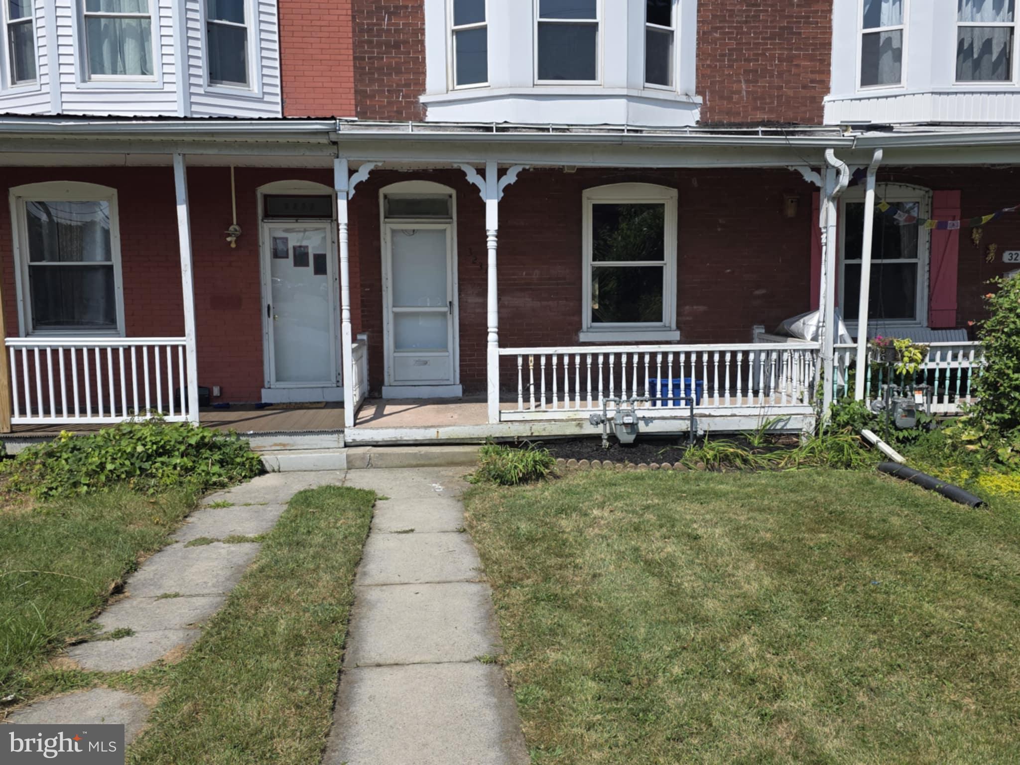 Come check out this beautiful 3-bedroom townhome that’s not far from Italian Lake. This home has gas heat and is equipped with newer cabinets, granite countertop, newer LVP flooring, and a dishwasher. Great location with easy access to I-81, I-83, Rt. 11/15, and Rt. 39, making your workday travels more convenient. Tenant is responsible for all utilities. Pets will be considered on a case by case basis.
Qualifications to be accepted are a 600+ credit score, household monthly income to be at least 3x rent, and no prior eviction filings or current collections. Please contact Pennwood Real Estate today to get an application of this beautiful home.